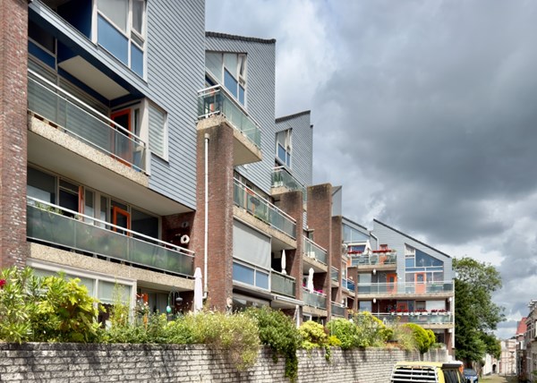 Verkocht: In hartje centrum van Bergen op Zoom gelegen stadsappartement met een ruim zonnig terras op het zuiden    